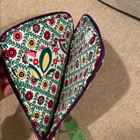 Vera Bradley E-reader sleeve - Picture 3 of 3